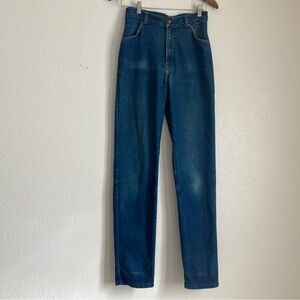 Vintage Levi's white tab denim high rise elastic back waist loose fit jeans, 26"